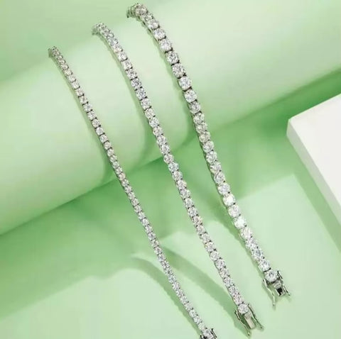 Céleste Tennis Bracelet
